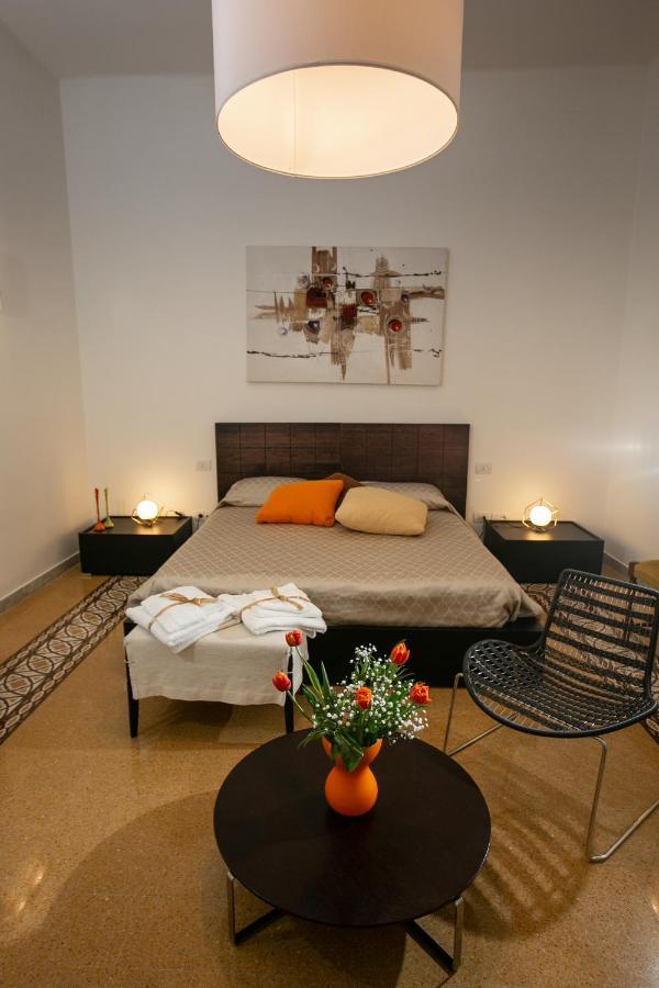 Abate Luxury Interno 3 Apartment Bari Exterior photo