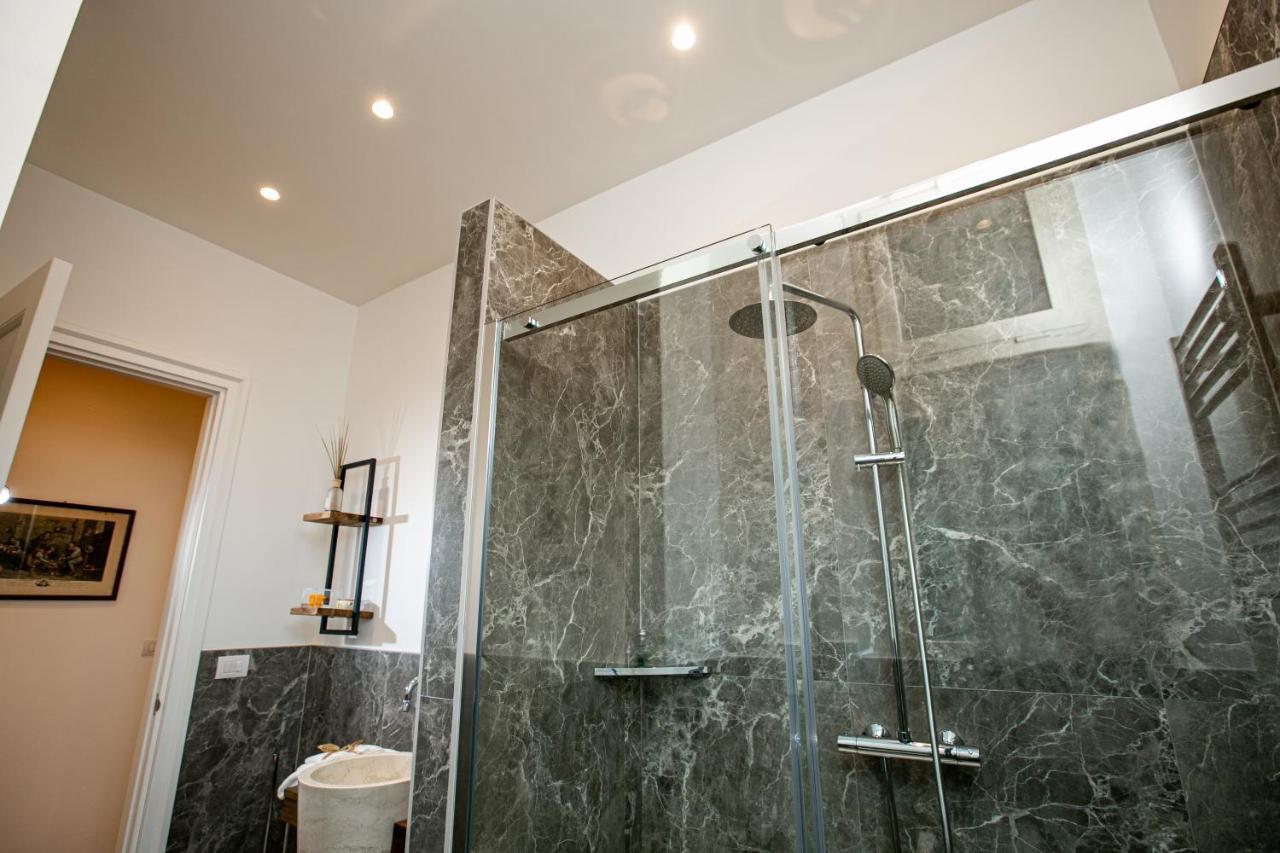Abate Luxury Interno 3 Apartment Bari Exterior photo